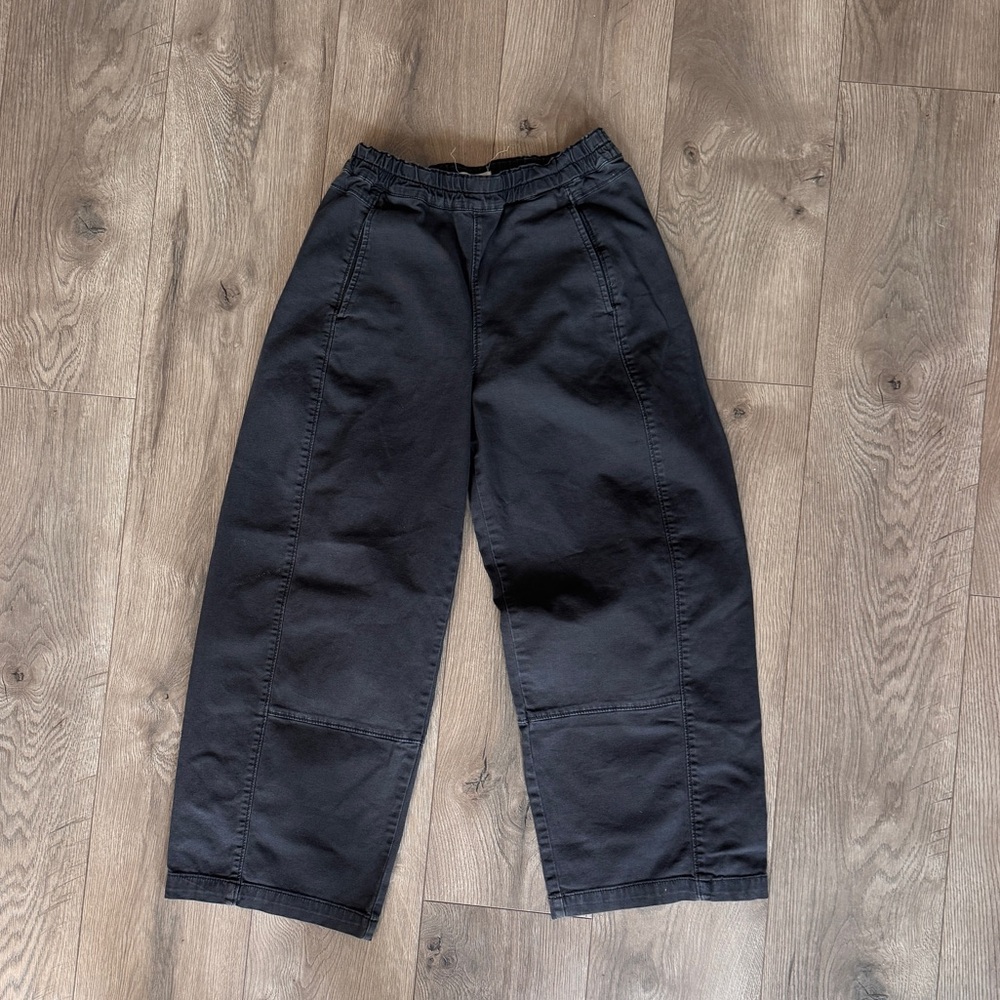 The Izzie Relaxed Pull-On Barrel Pants by Pilcro: Twill Edition